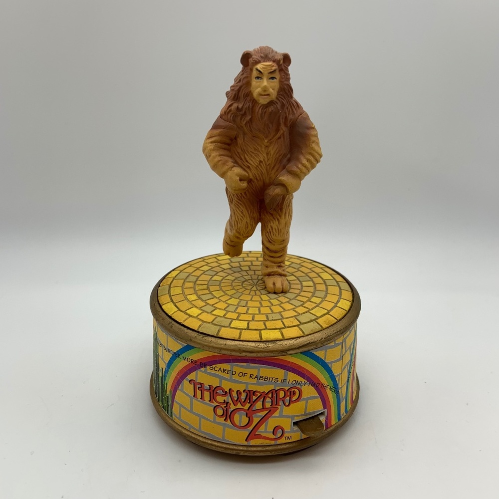 Vintage Enesco The Wizard of Oz Cowardly Lion Music Box NOT Working
